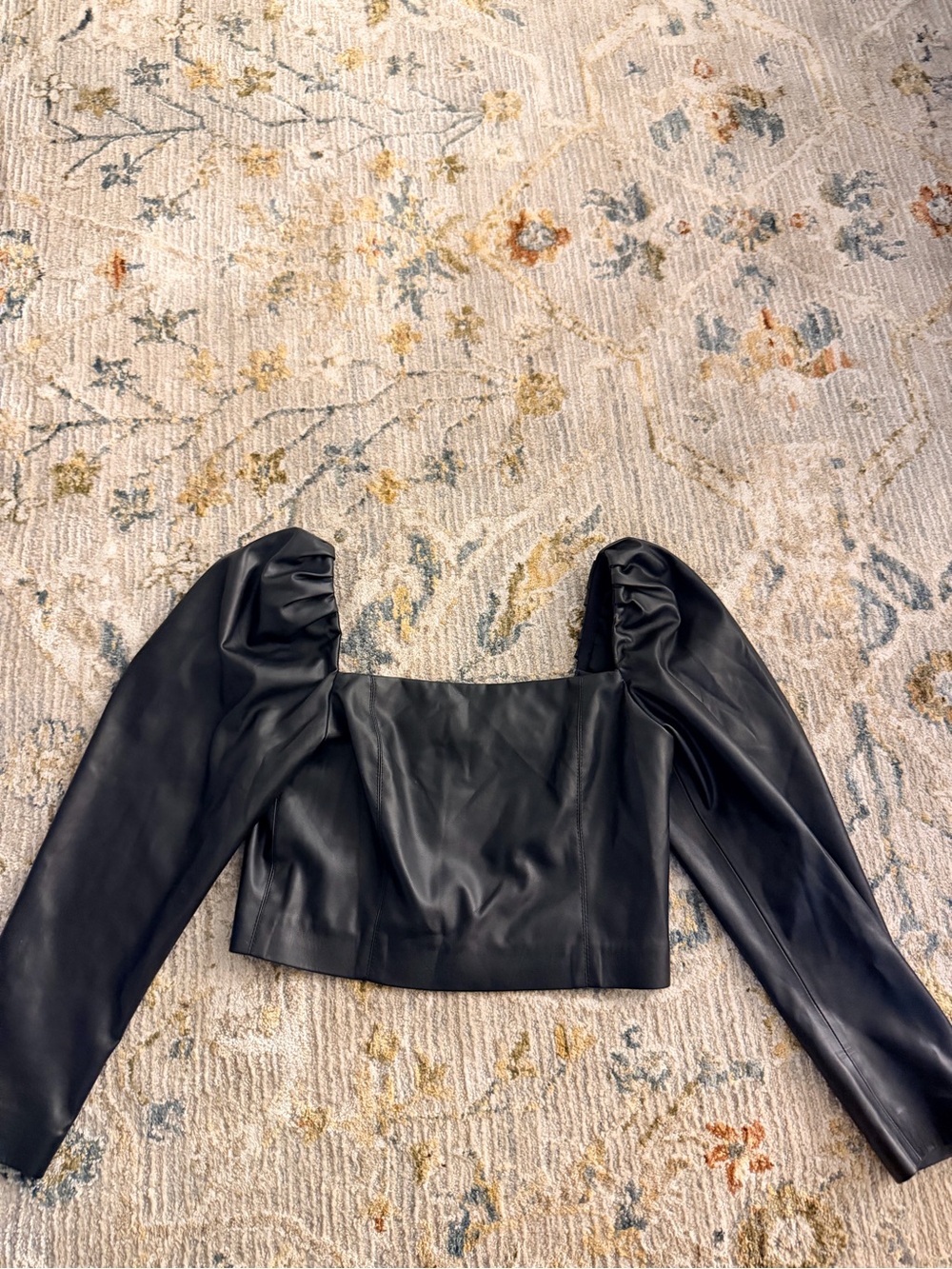Alice + Olivia Black Faux Leather Puff-Sleeve Cropped Top